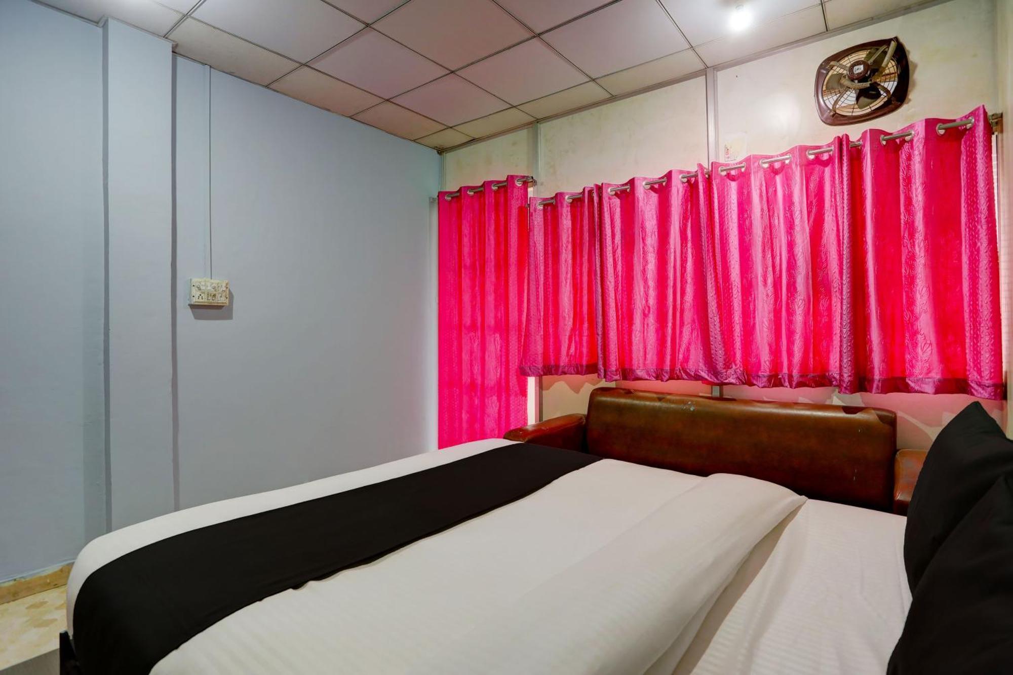 Collection O Harsh Hotel & Restaurant Bhiwadi Exterior photo